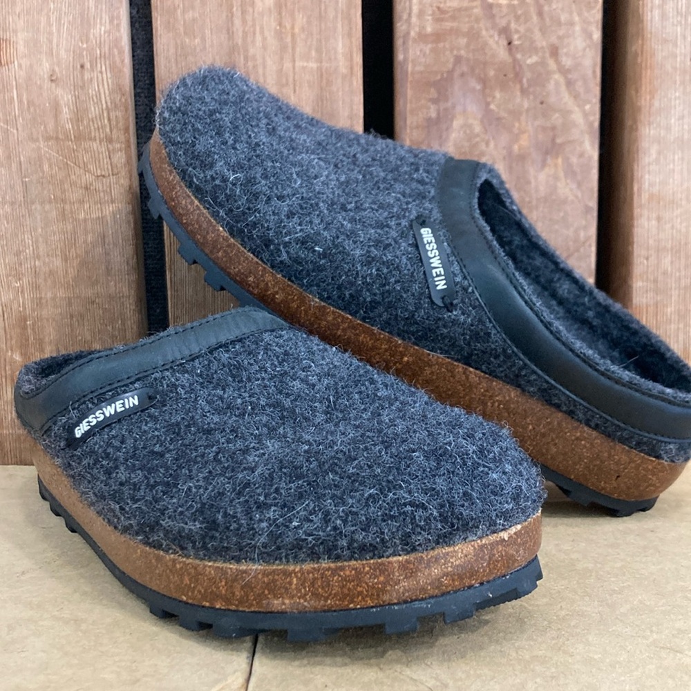 Giesswein Boiled Wool Clog /Mules